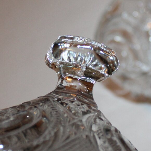 Ornate Cut Glass Gold Trimmed Sugar Bowl with Lid 6 Inches Vintage Glassware Tab - Picture 5 of 9